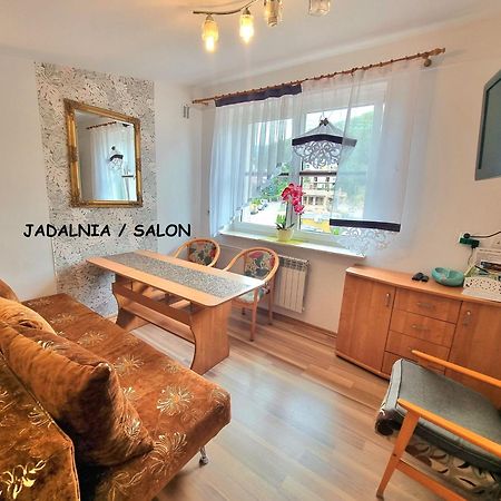Apartament Kacperek, Willowa 4A - 2 Sypialnie, Salon - Dla Rodzinny 4-5 Os, Samo Centrum Szczyrk Kültér fotó